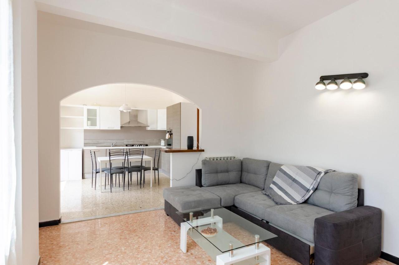 Joivy Family Flat With 3 Balconies, 10 Min To Beach 모네글리아 외부 사진