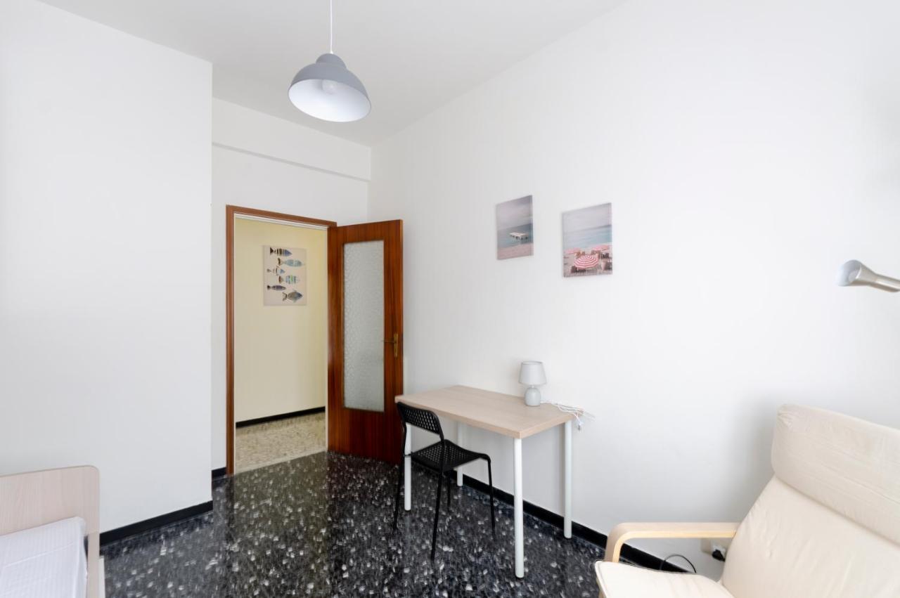 Joivy Family Flat With 3 Balconies, 10 Min To Beach 모네글리아 외부 사진