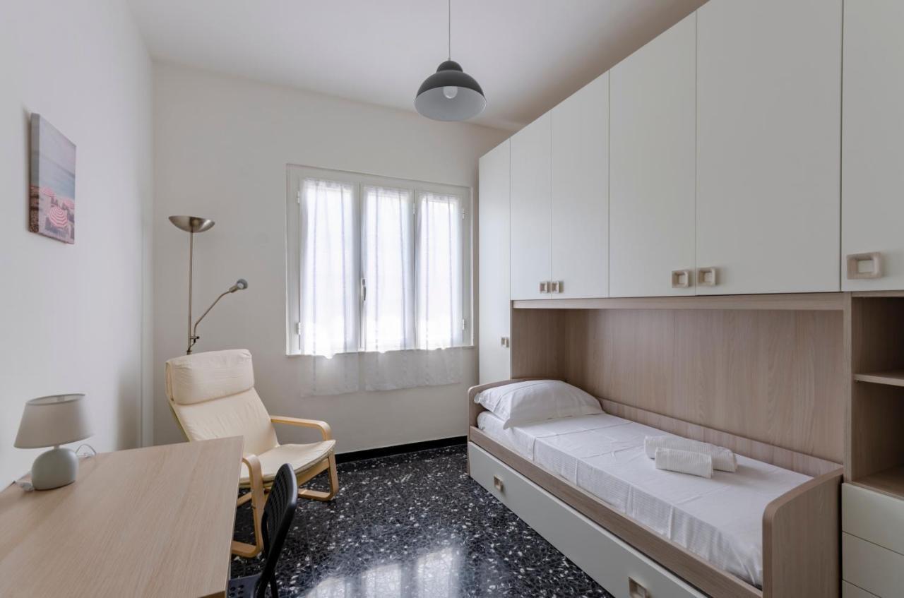 Joivy Family Flat With 3 Balconies, 10 Min To Beach 모네글리아 외부 사진